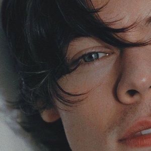 Meet your Posher, Carys